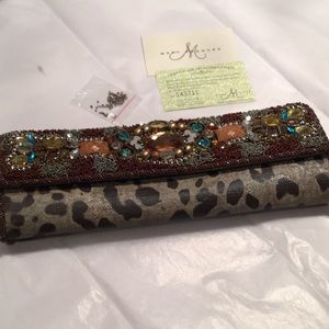 Mary Frances Clutch